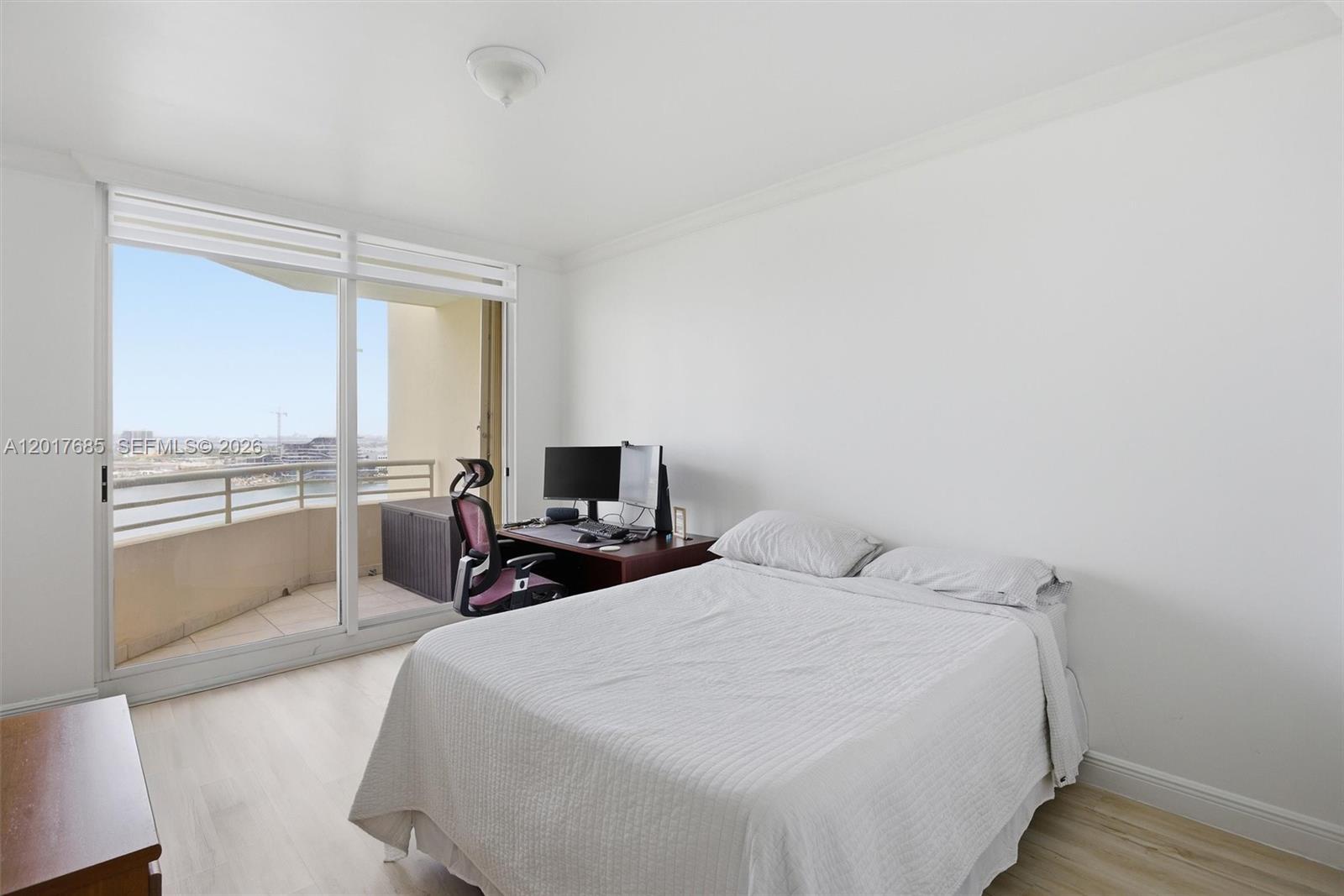 888 Brickell Key Drive 2010 Property Photo 17