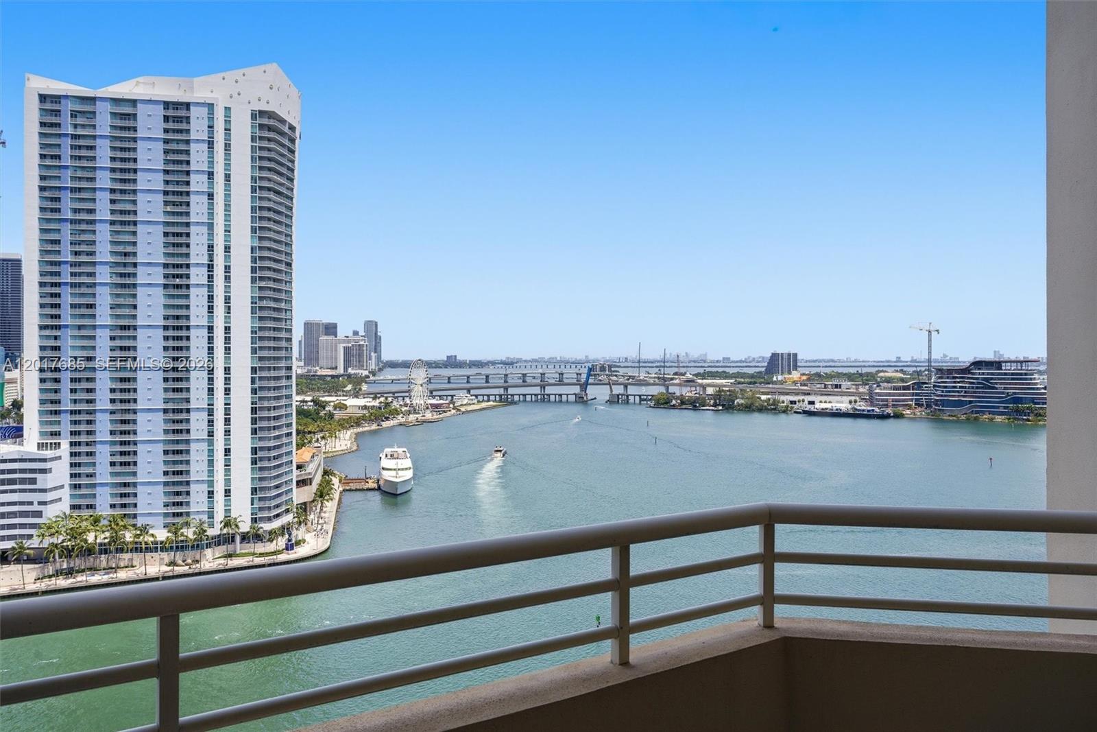 888 Brickell Key Drive 2010 Property Photo 25