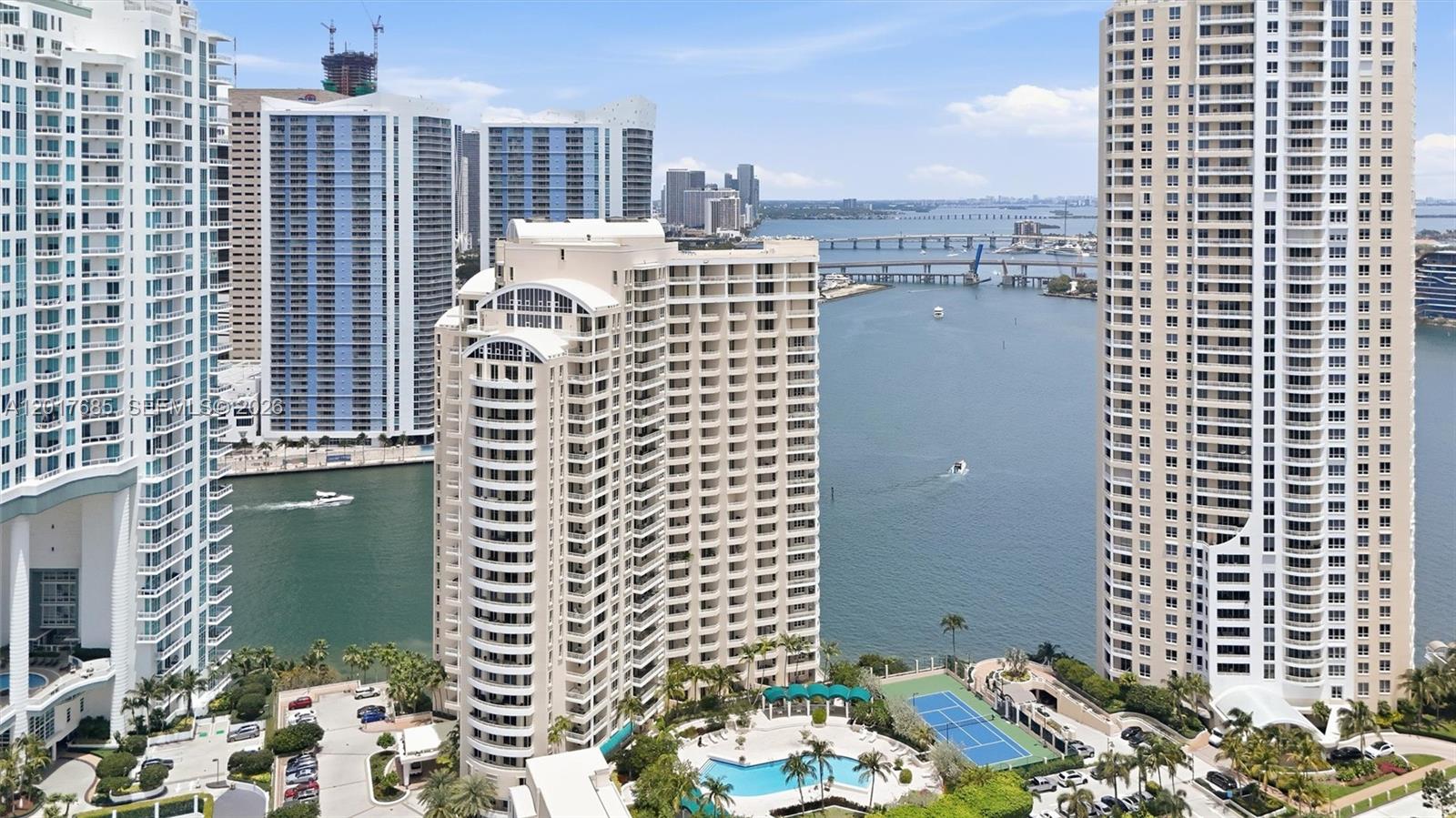 888 Brickell Key Drive 2010 Property Photo 40