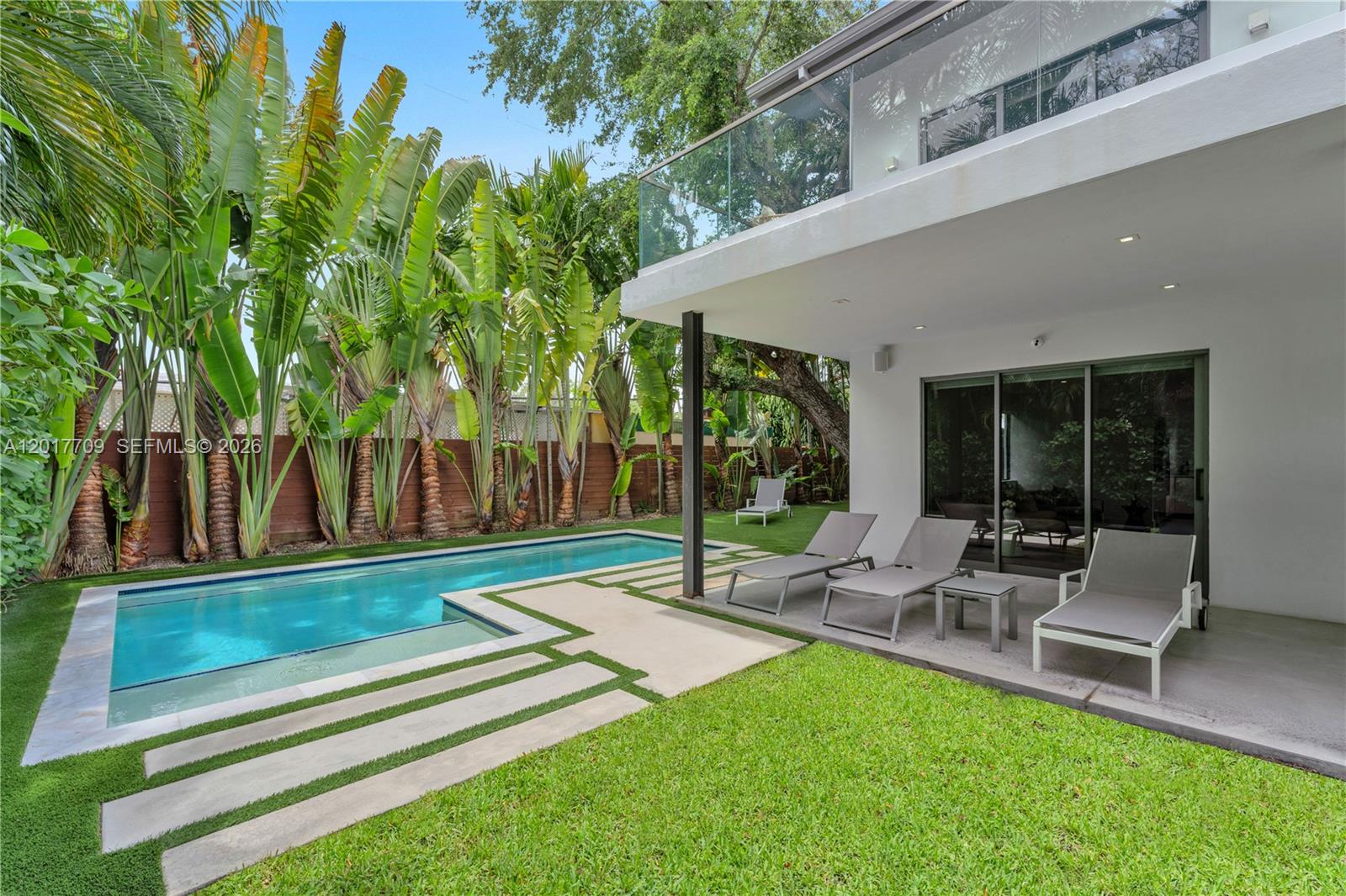 10 Samana Drive Property Photo 18