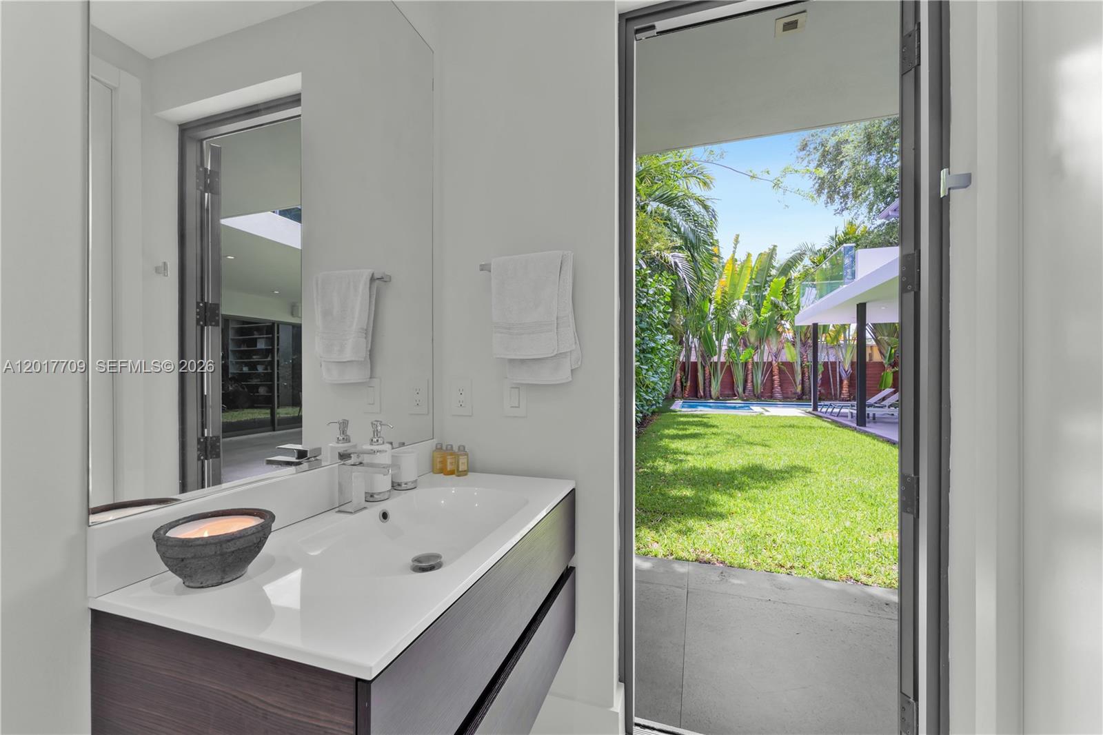 10 Samana Drive Property Photo 20