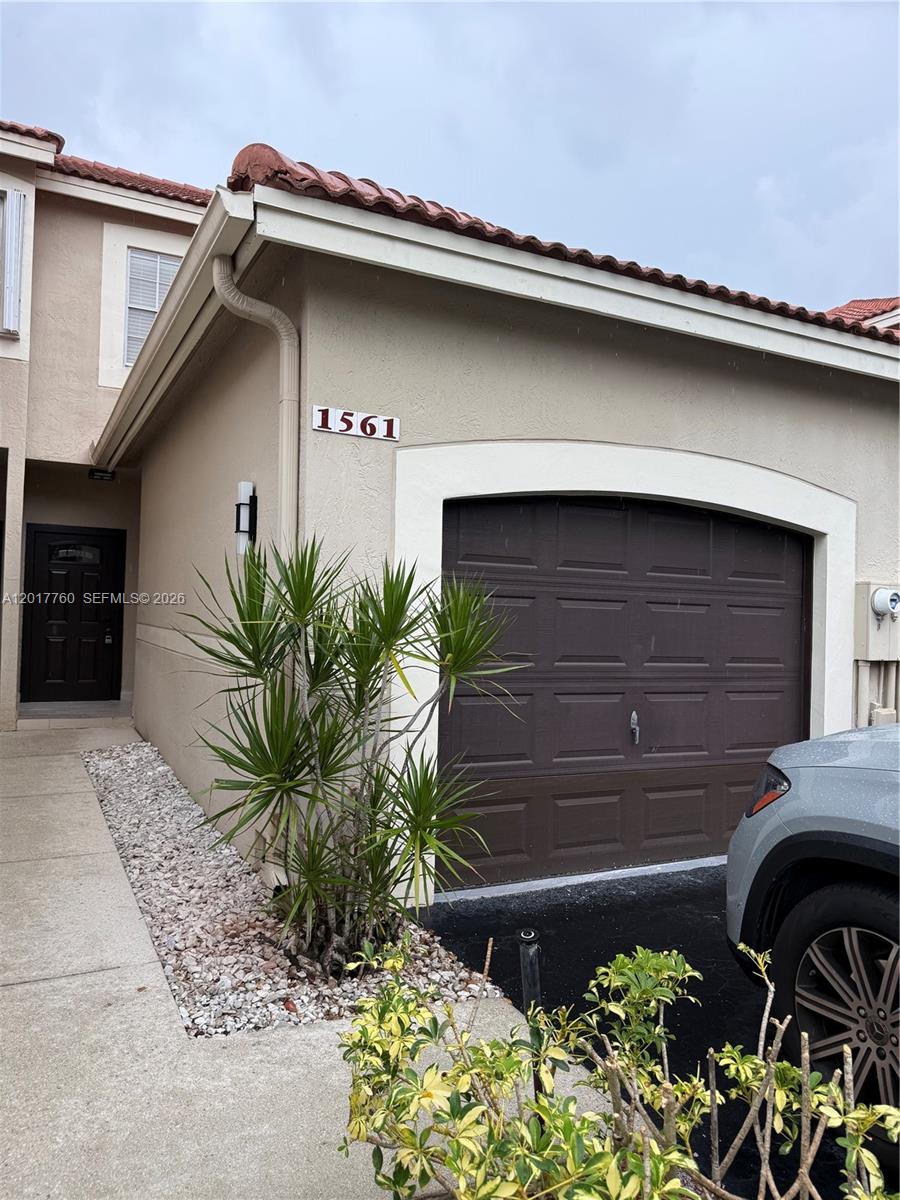 A12017760 Property Photo 2