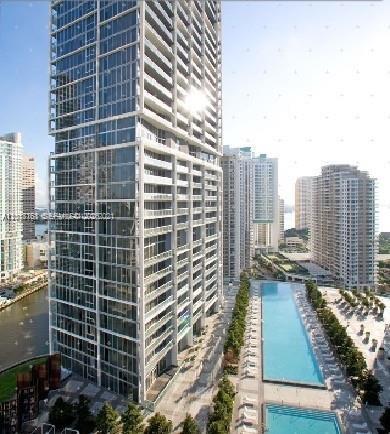 495 Brickell Avenue 2902 Property Photo 1