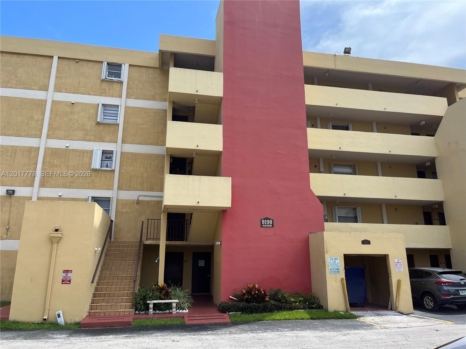 9190 Fontainebleau Boulevard 202