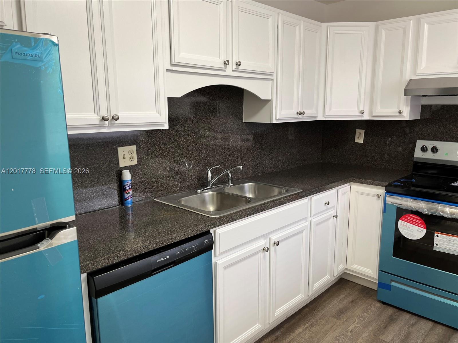 9190 Fontainebleau Boulevard 202 Property Photo 9