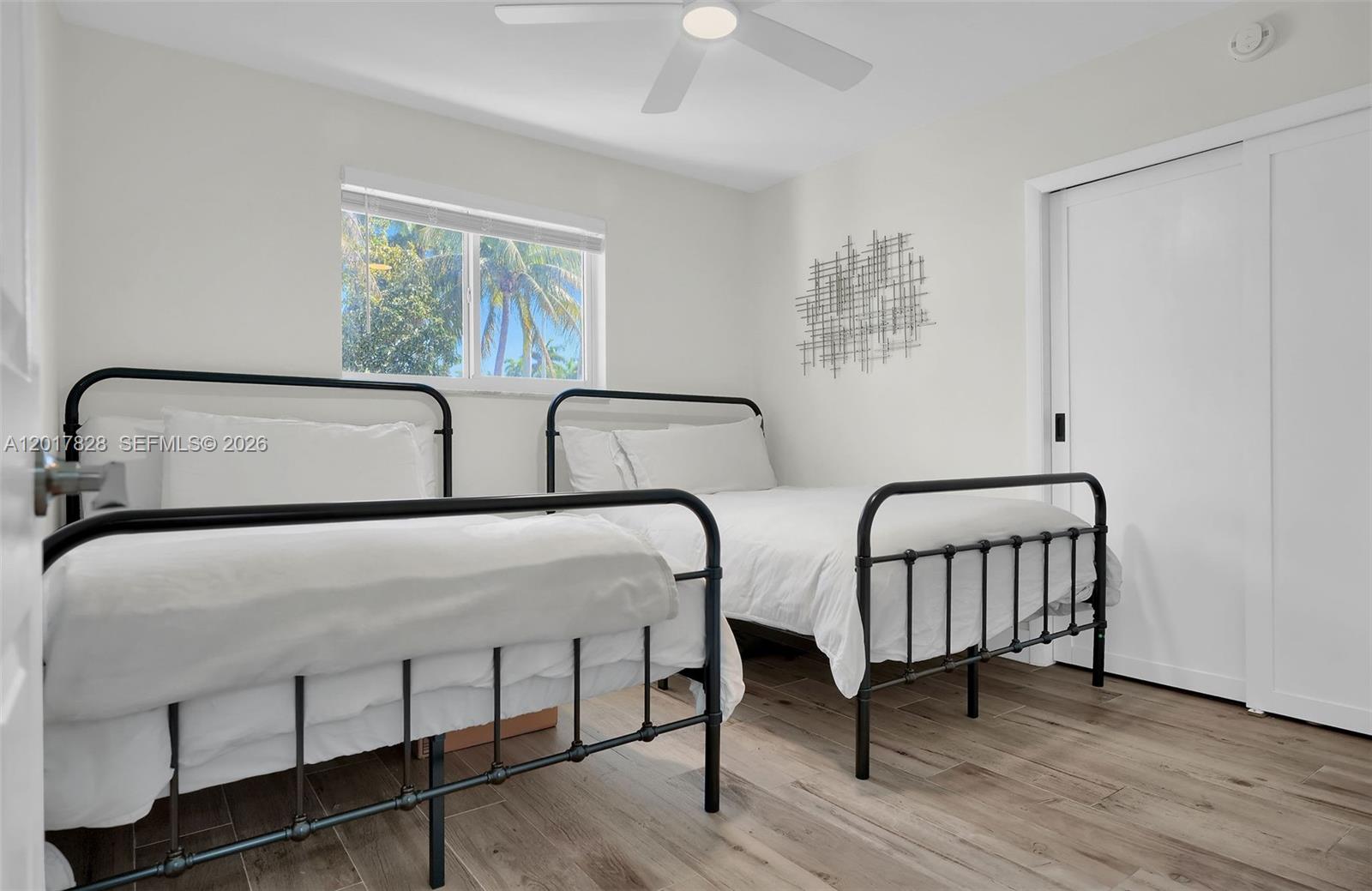 1301 Hollywood Boulevard Property Photo 8