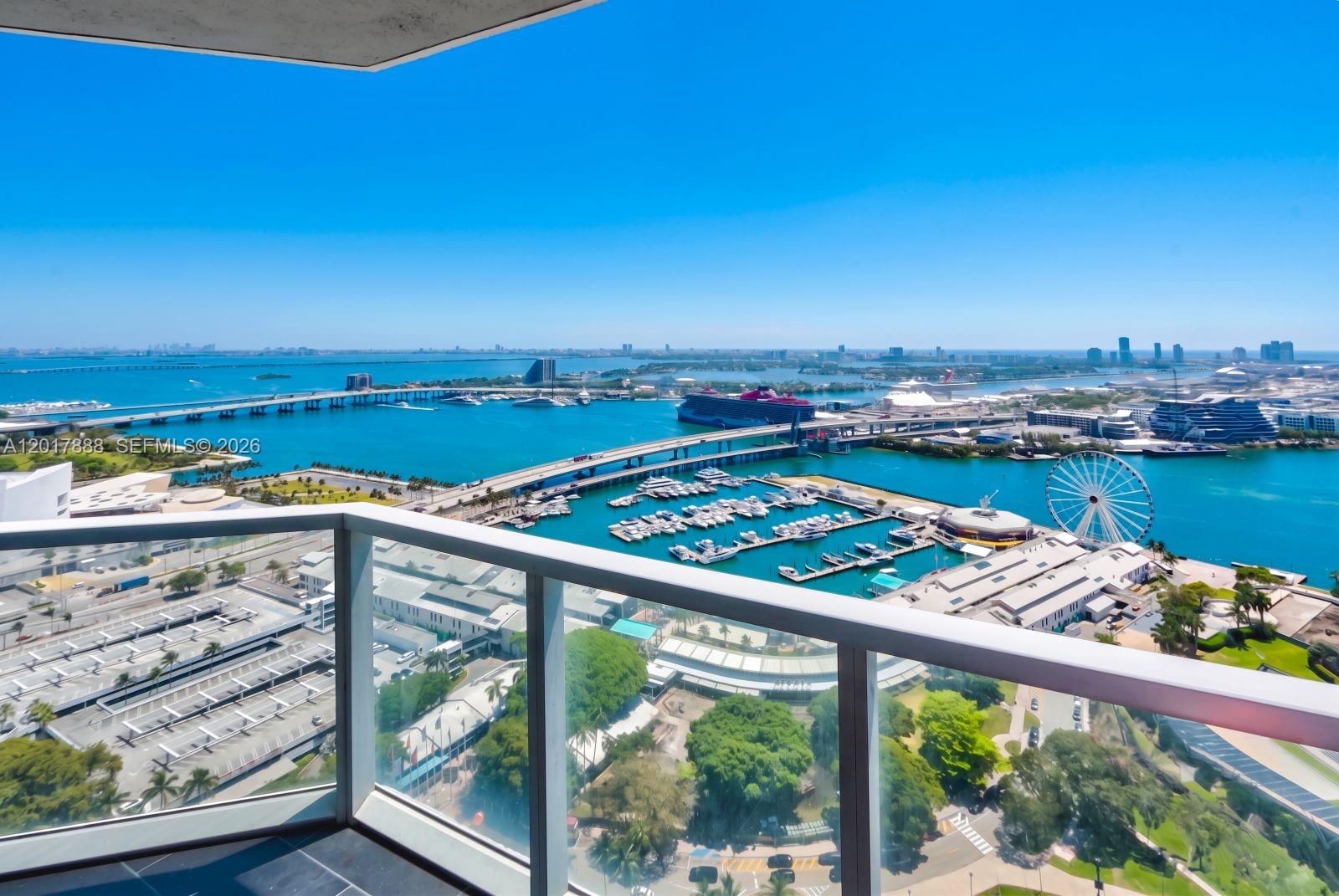 244 Biscayne Boulevard 3602 Property Photo 6