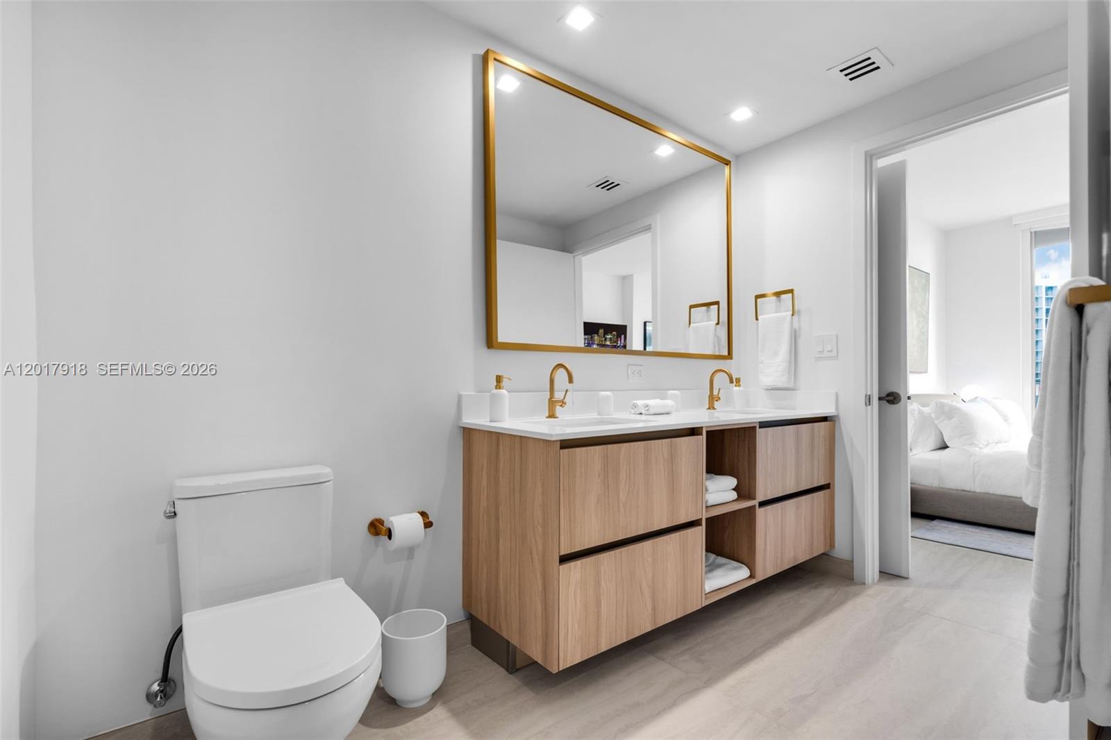 77 Se 5 1601 Property Photo 22