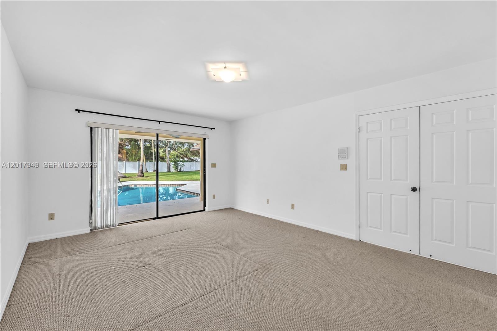 10330 Sw 58th Court Property Photo 12