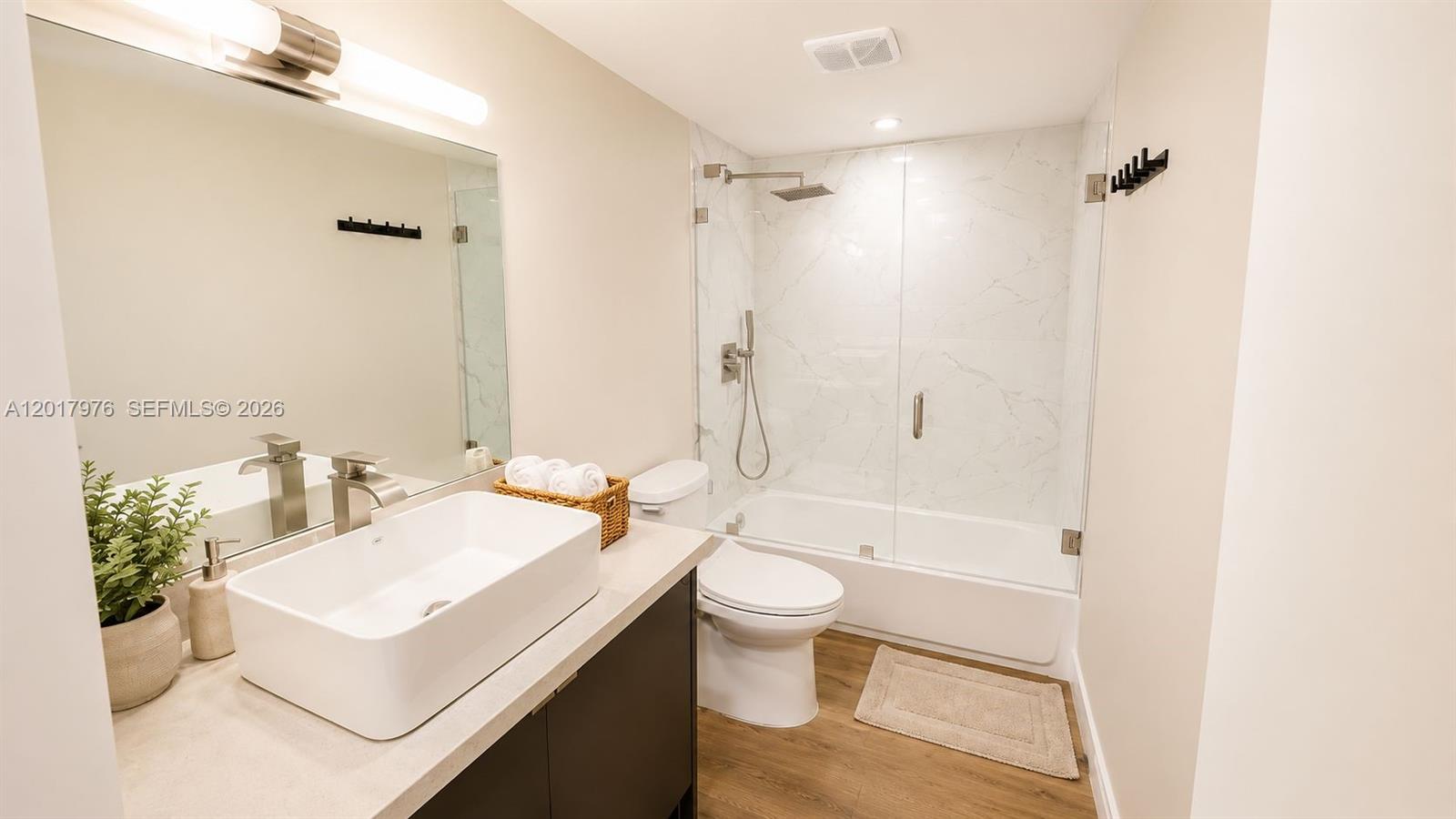 1121 Crandon Boulevard E708 Property Photo 12