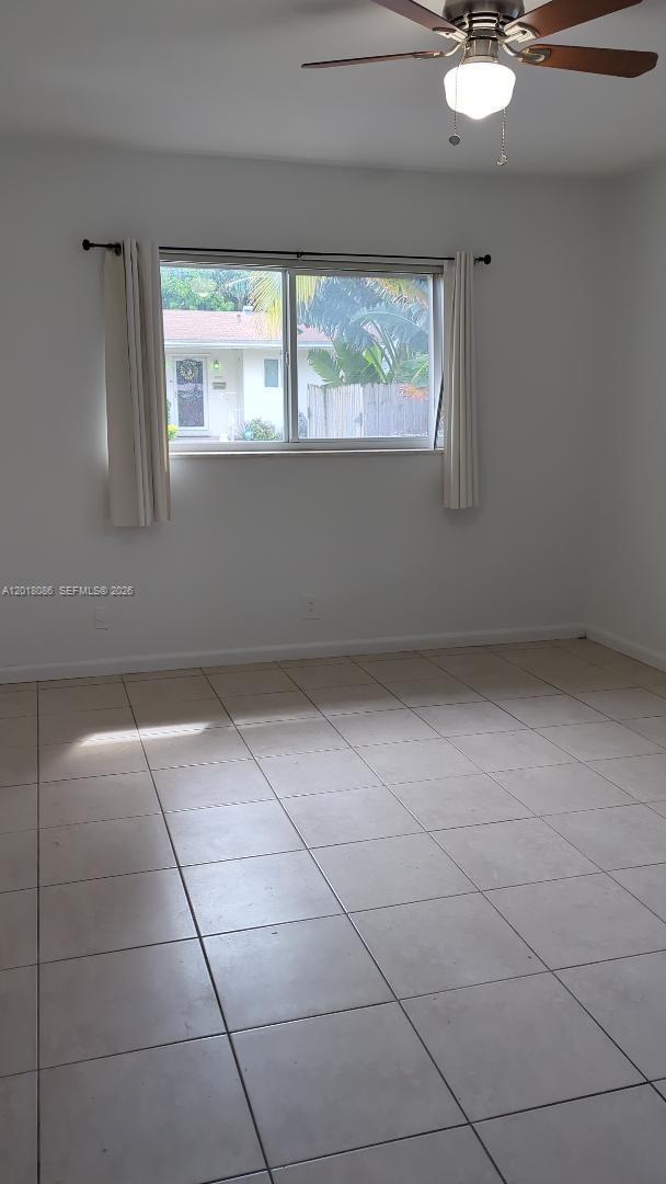 A12018086 Property Photo 5