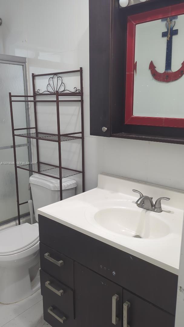 A12018086 Property Photo 7