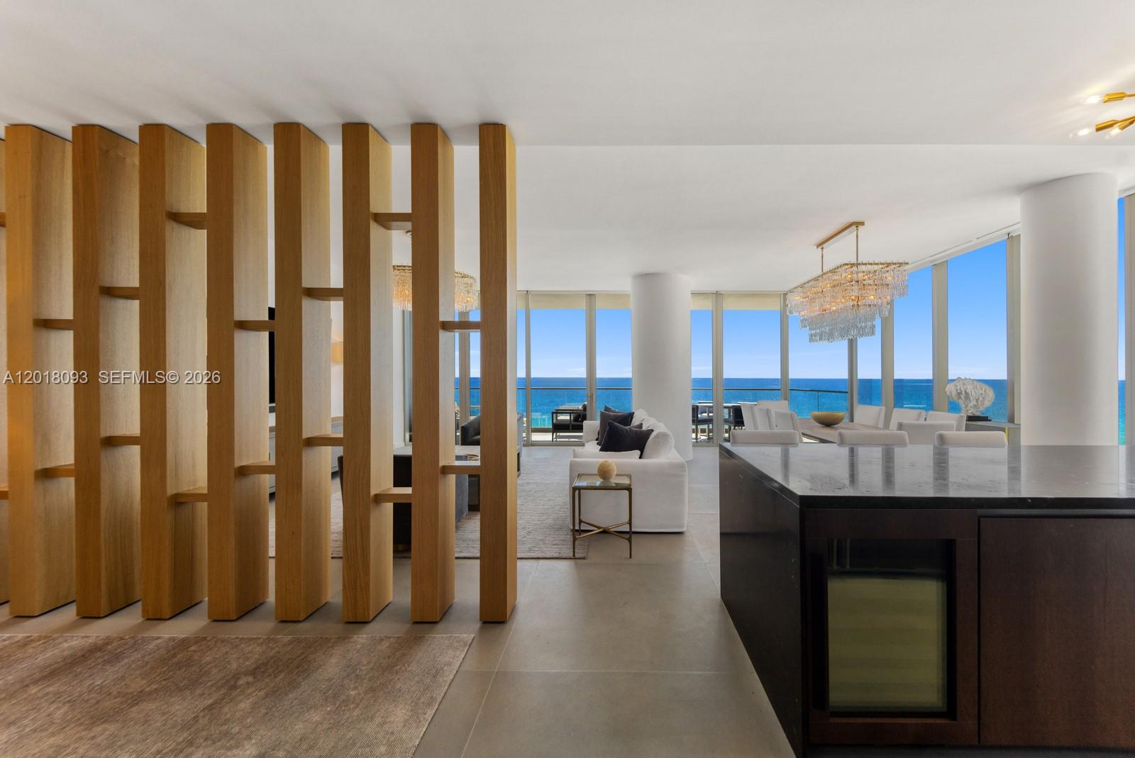 2000 S Ocean Drive 7b Property Photo 4