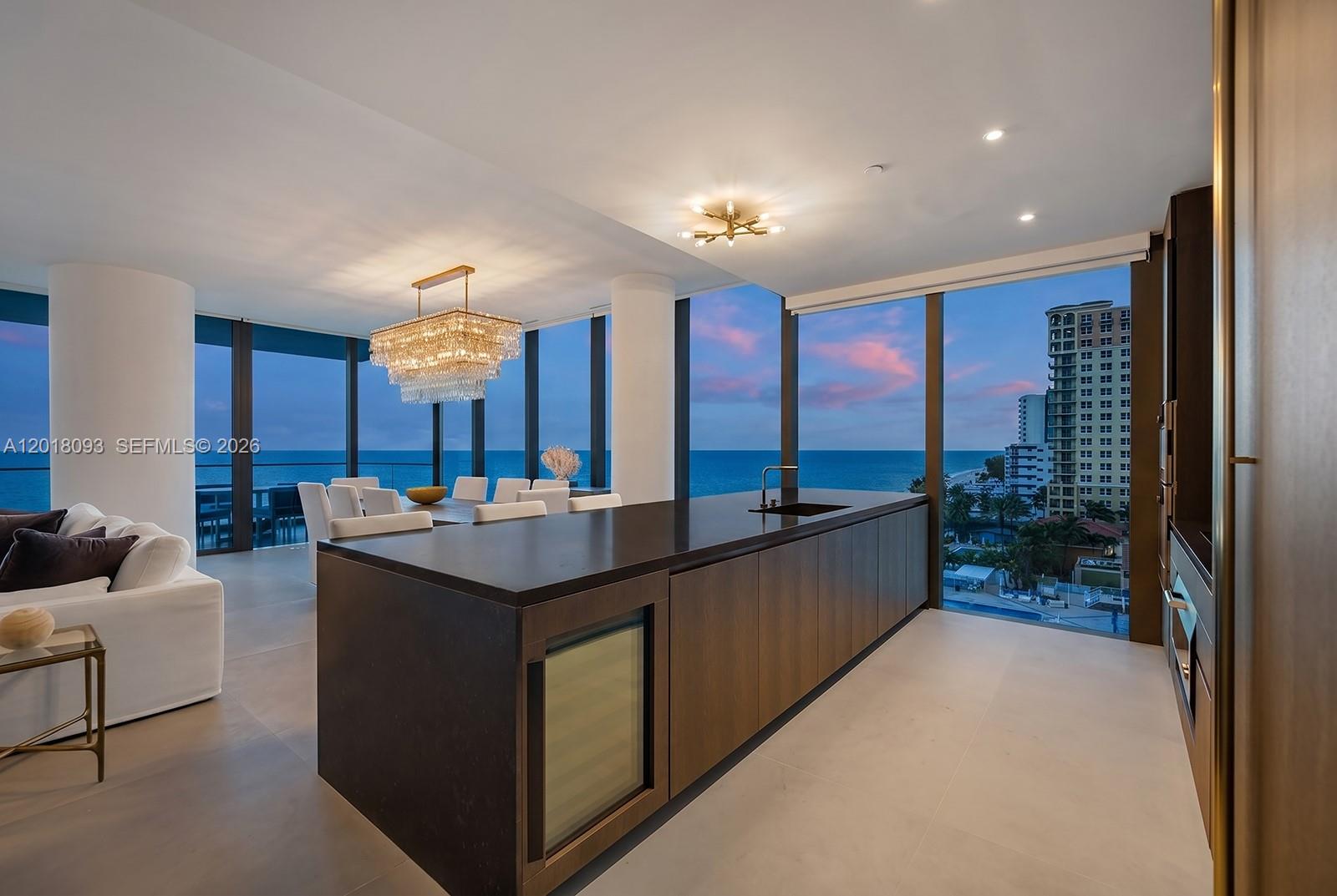 2000 S Ocean Drive 7b Property Photo 8
