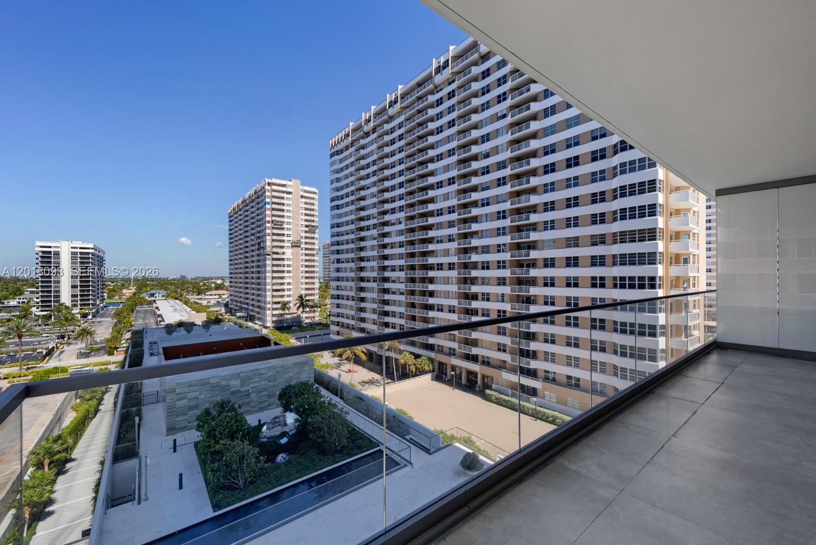 2000 S Ocean Drive 7b Property Photo 38