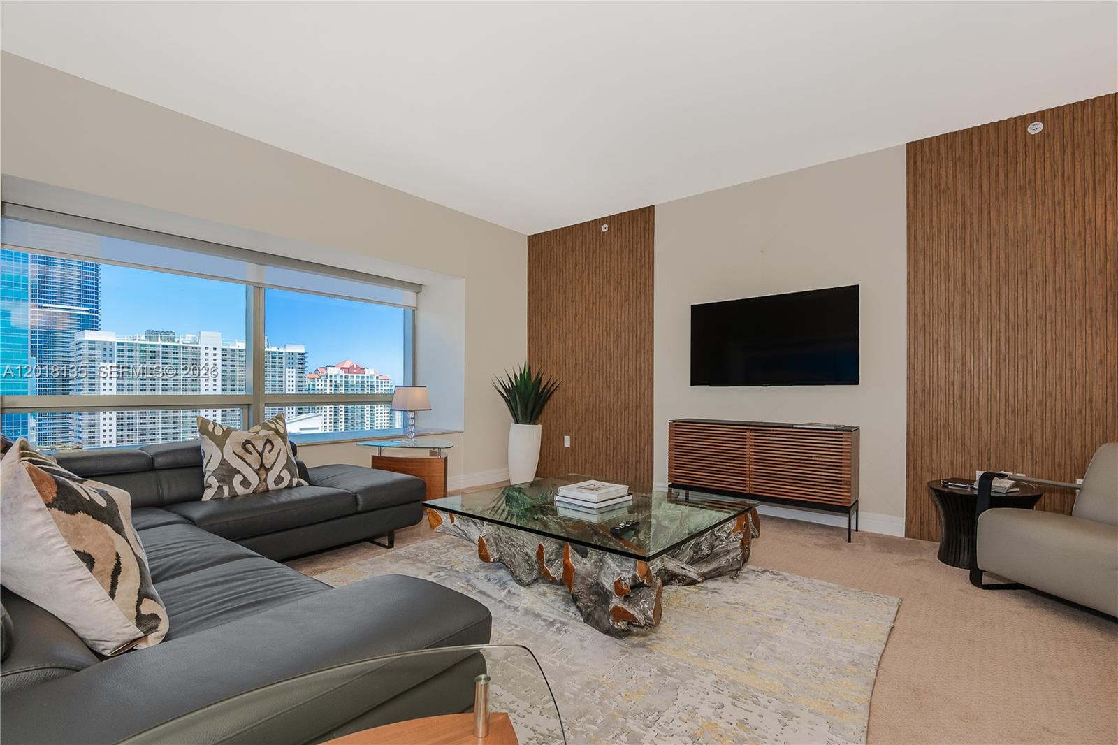 1435 Brickell Avenue 3012 Property Photo 1