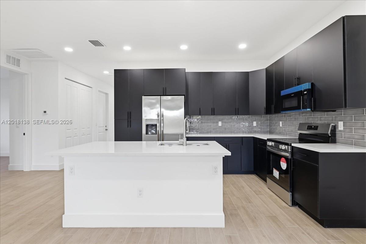 500 Sunset Road N Property Photo 1