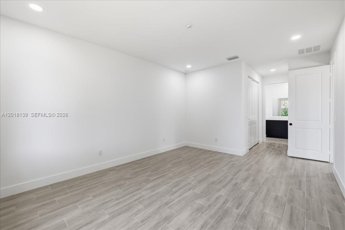 136 Lomas Road Property Photo 10