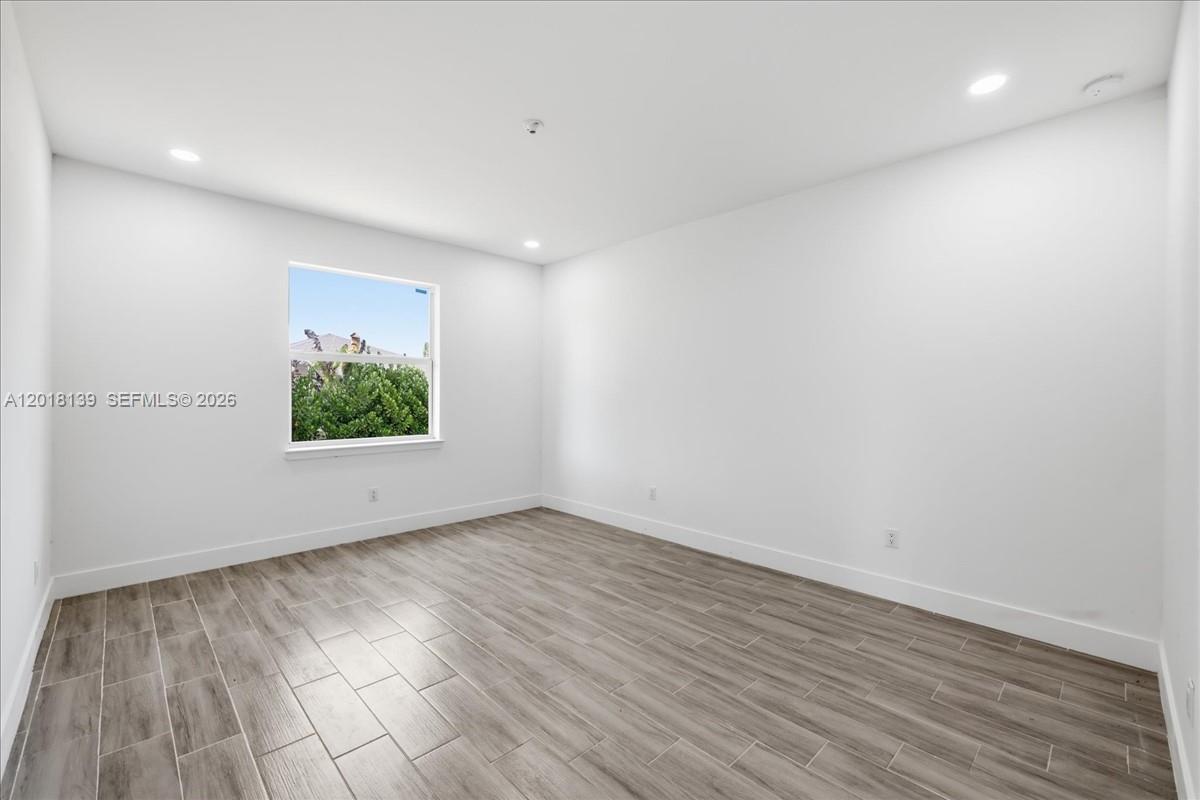 136 Lomas Road Property Photo 11