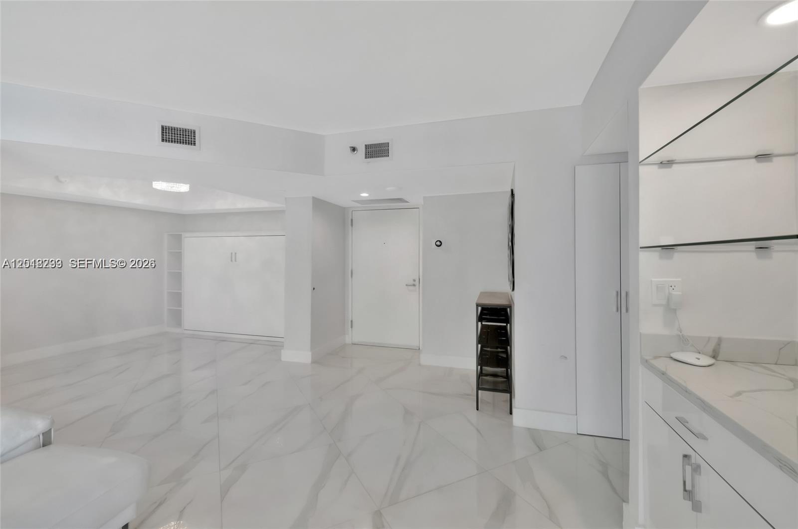 16425 Collins Avenue 1612 Property Photo 36