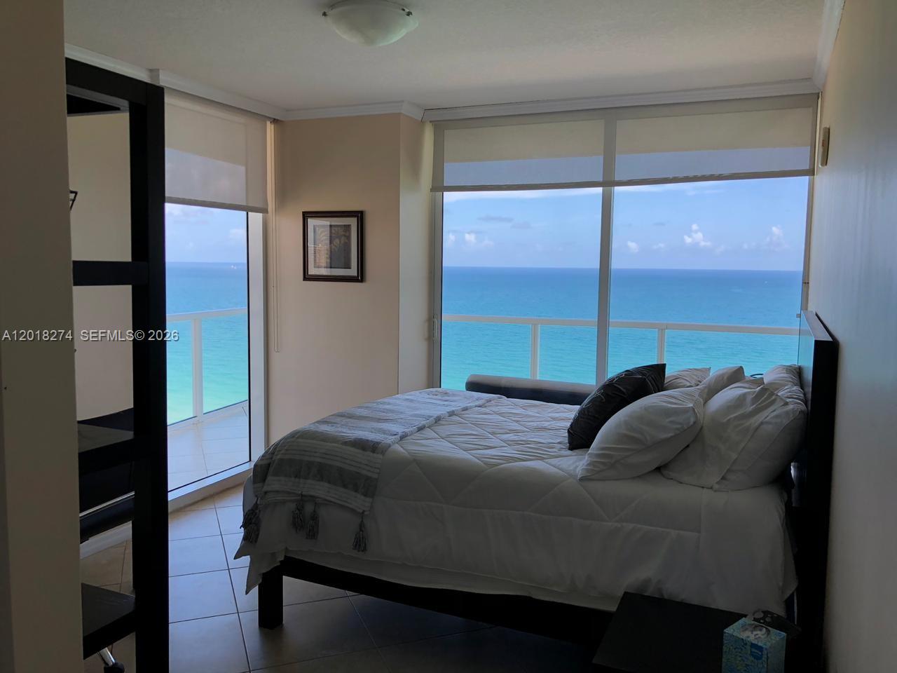 16699 Collins Avenue 2003 Property Photo 3