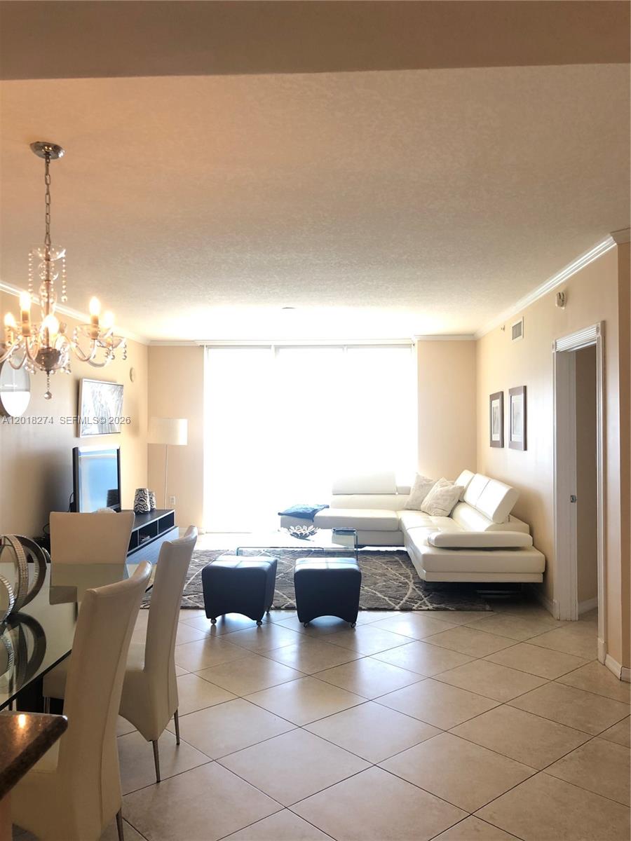 16699 Collins Avenue 2003 Property Photo 10