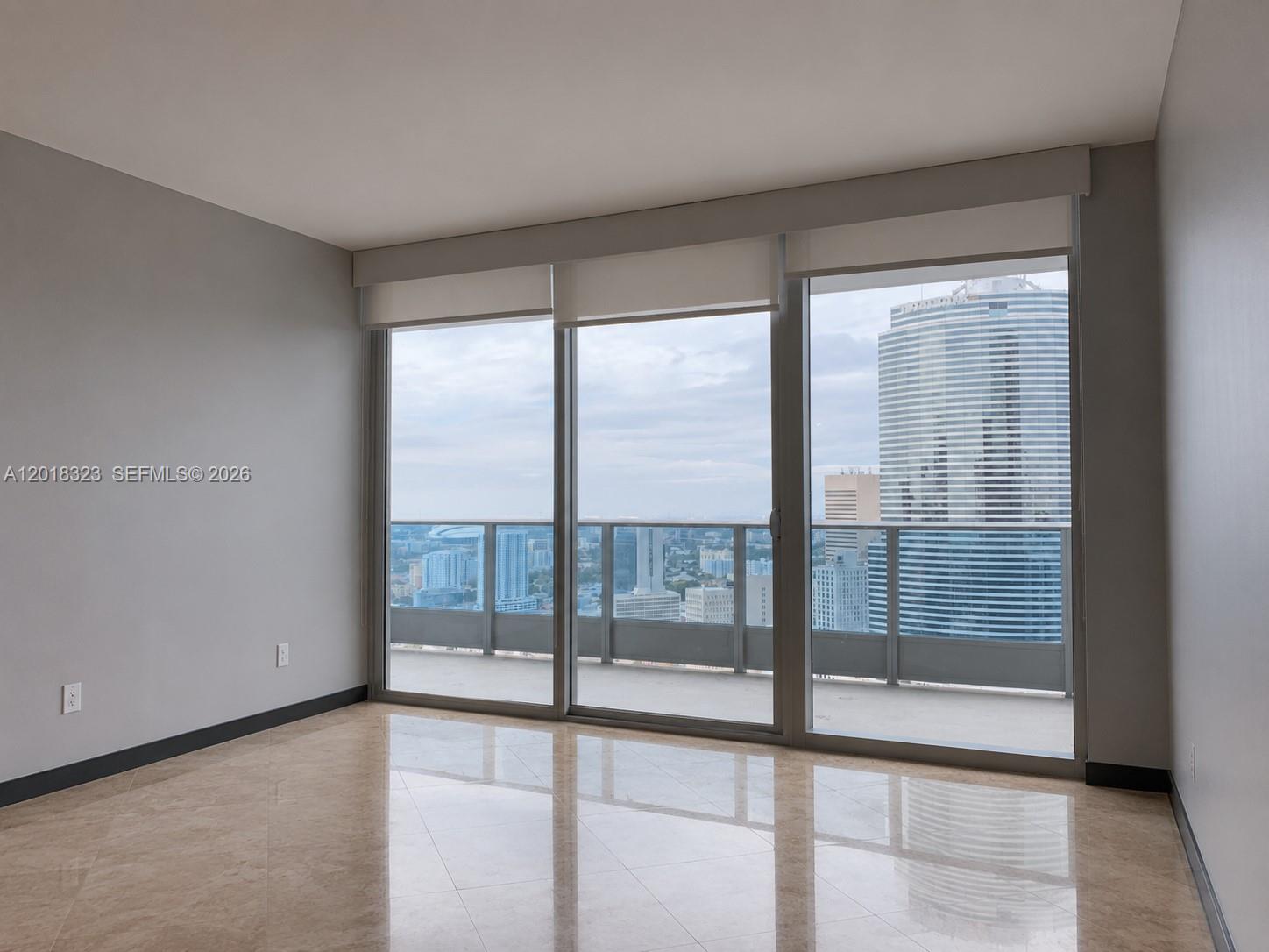 200 Biscayne Boulevard Way 4212 Property Photo 4