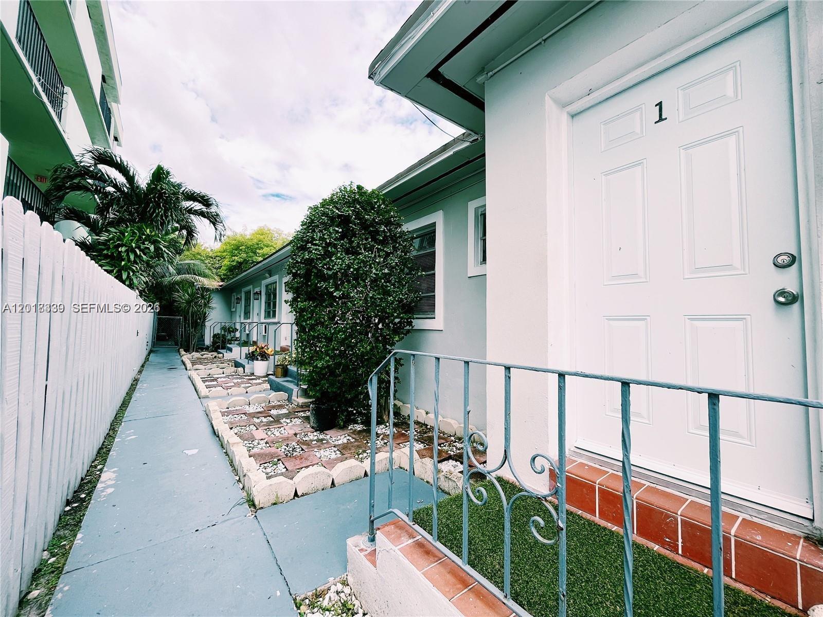 7630 Byron Avenue Property Photo 4