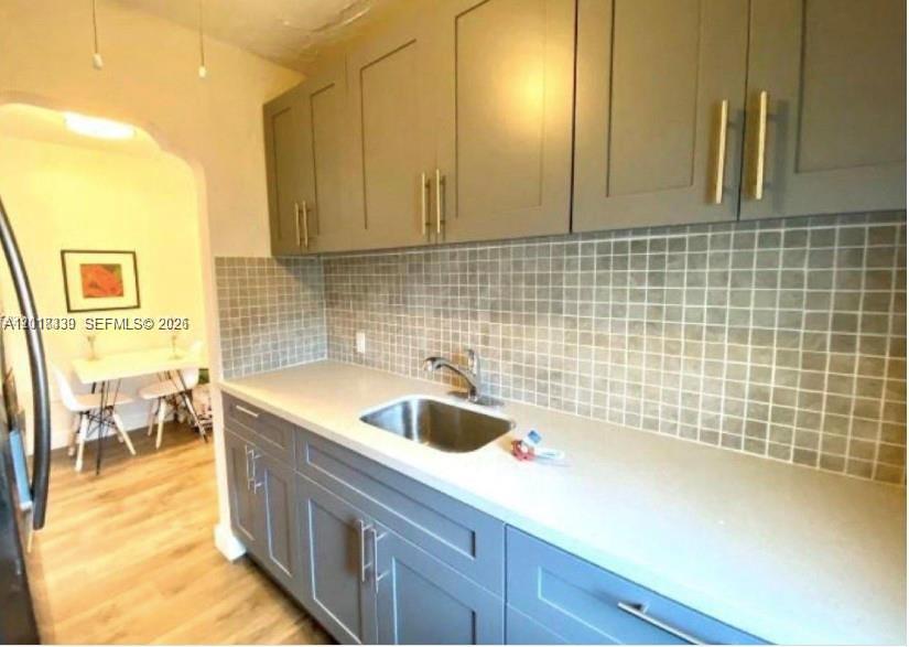 7630 Byron Avenue Property Photo 8
