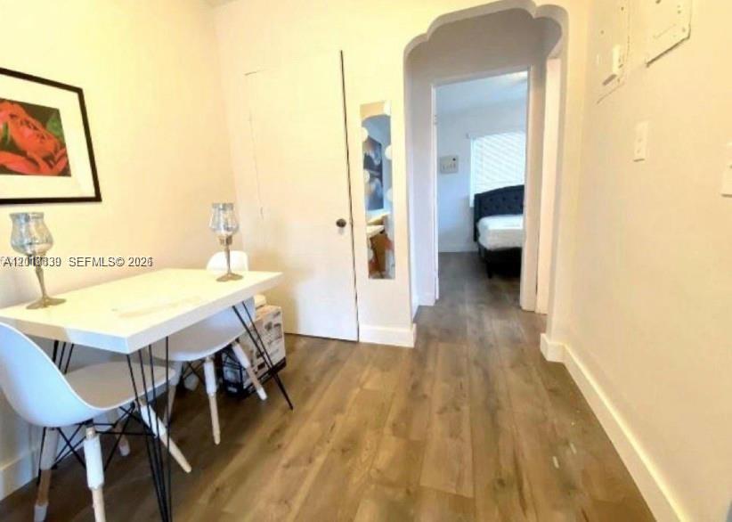 7630 Byron Avenue Property Photo 9