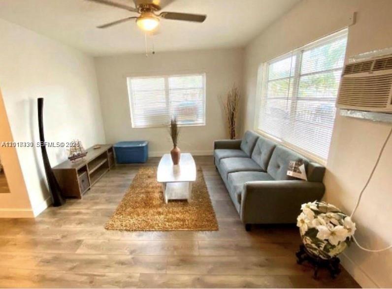 7630 Byron Avenue Property Photo 10