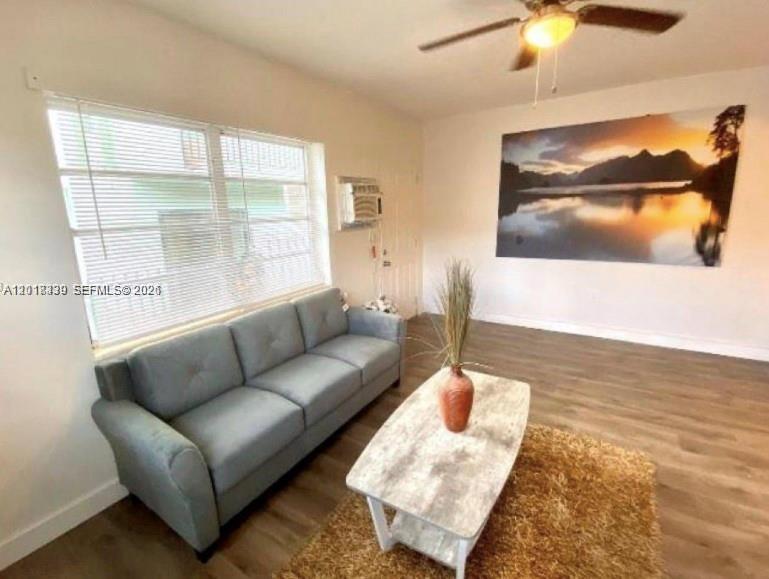 7630 Byron Avenue Property Photo 11