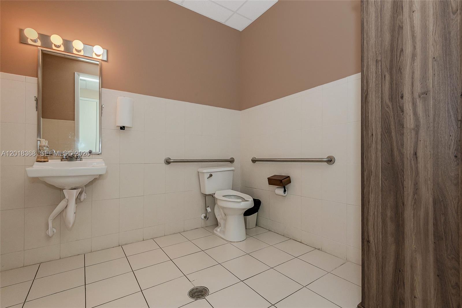 5599 S University Drive 205 Property Photo 21