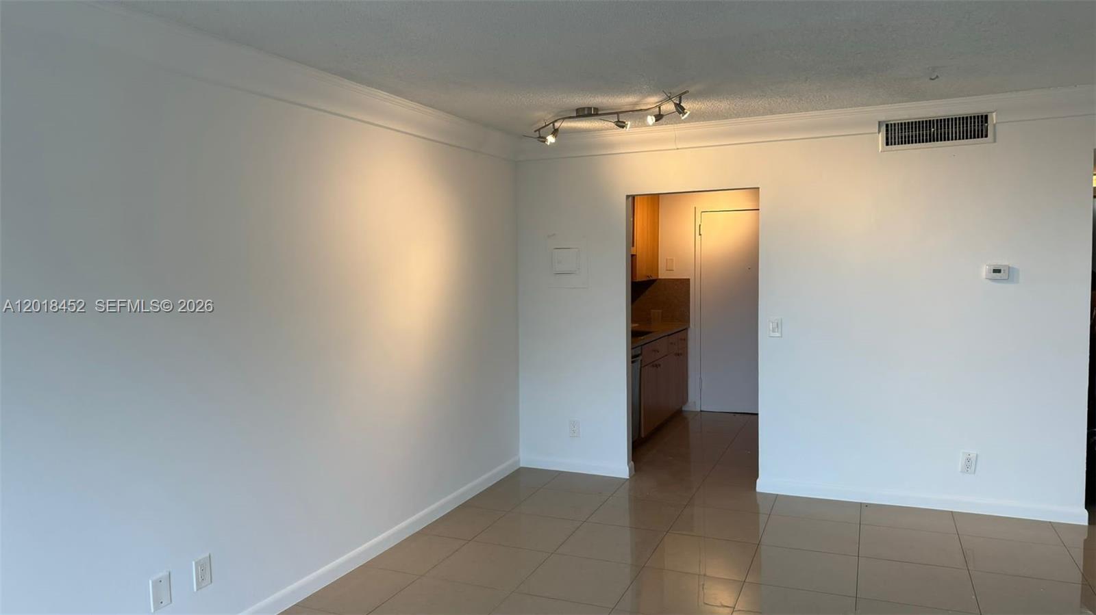 2020 Ne 135th Street 303 Property Photo 13