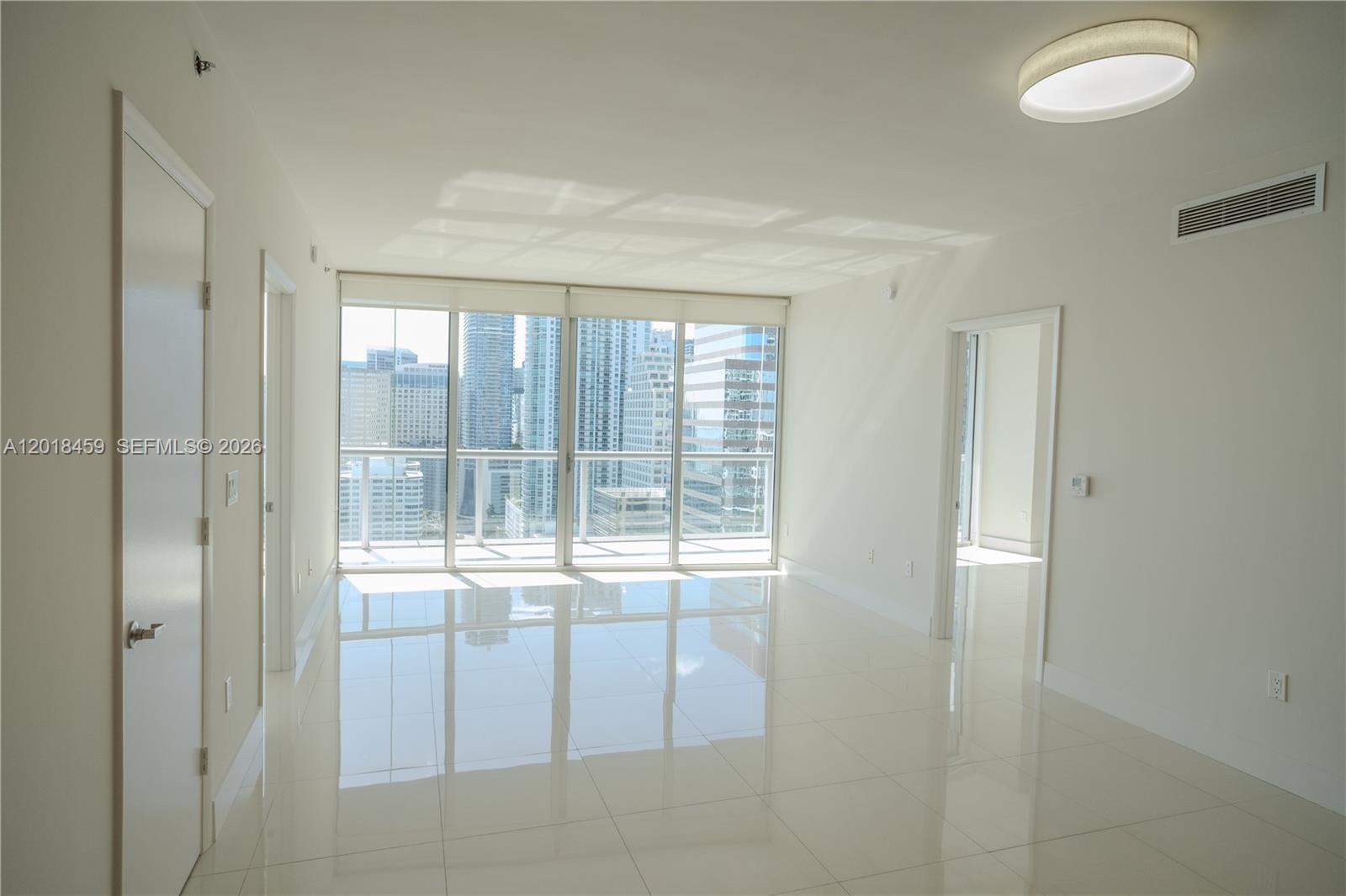 495 Brickell Avenue 2703 Property Photo 4