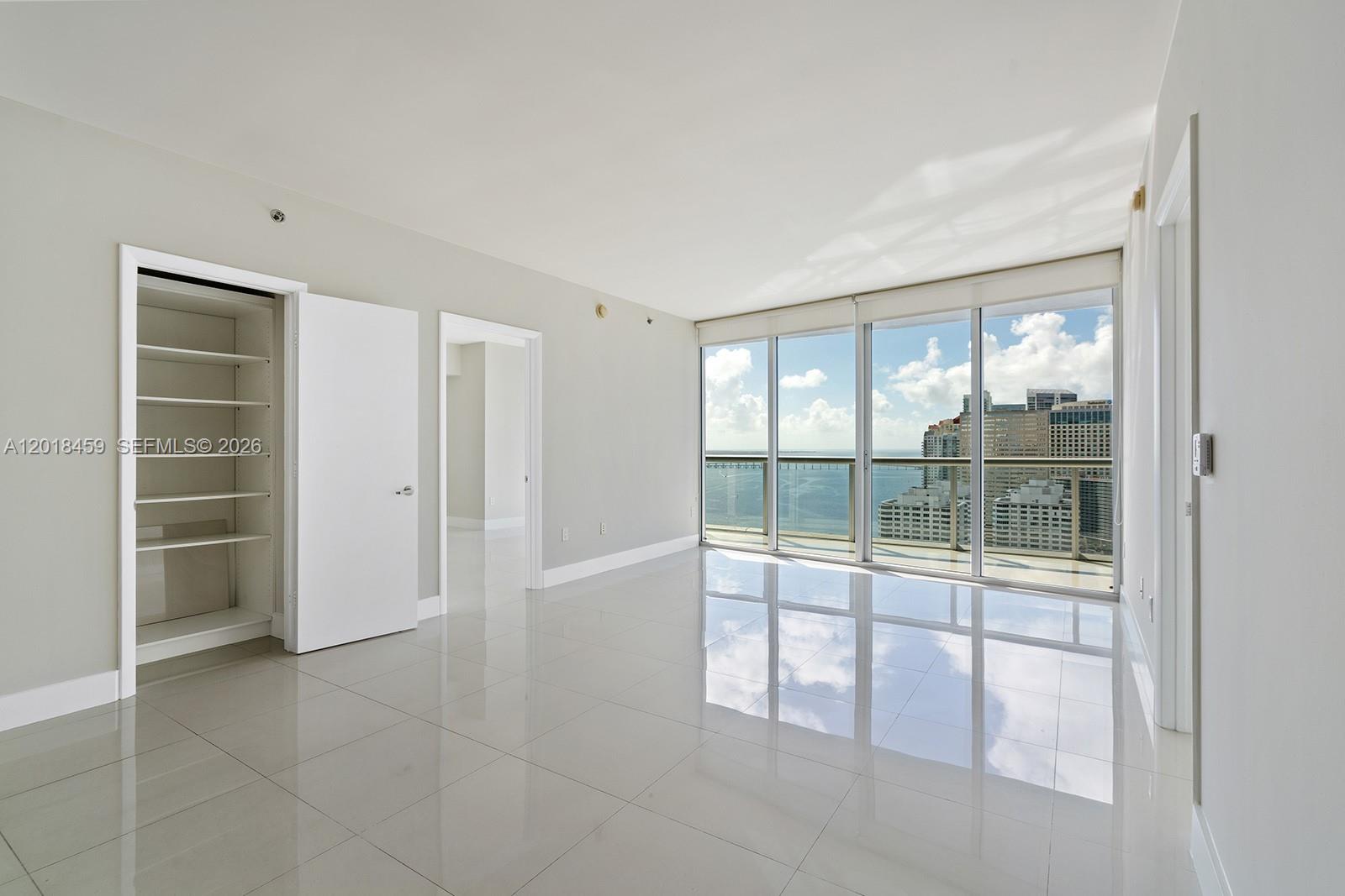 495 Brickell Avenue 2703 Property Photo 11