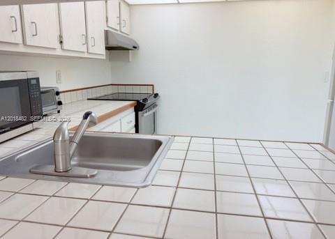 7815 Camino Real I417 Property Photo 16