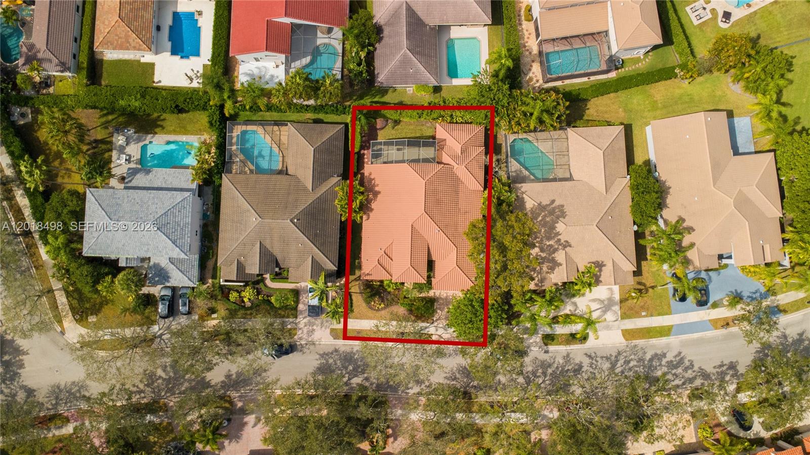 2621 Oakbrook Lane Property Photo 3