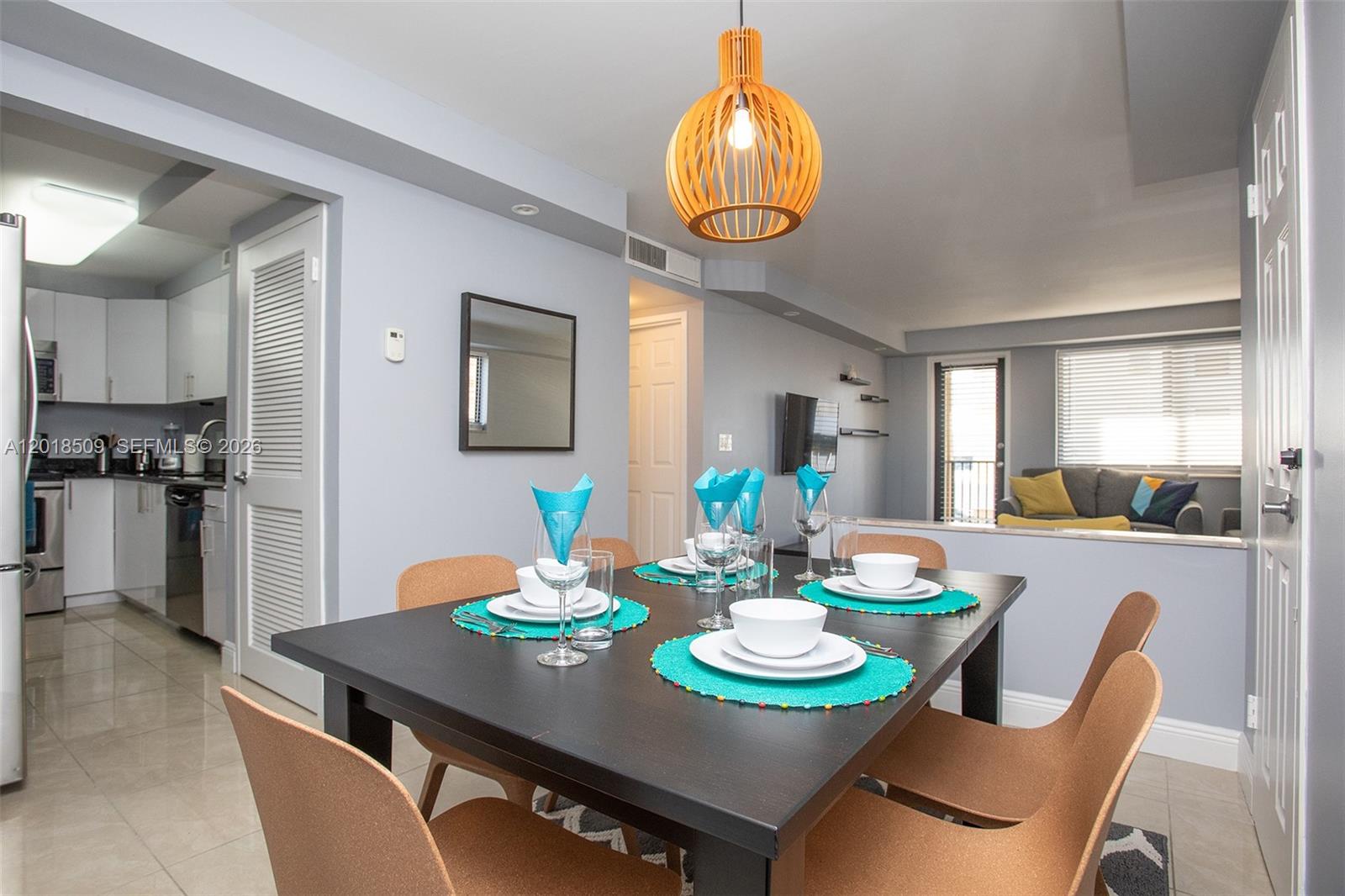 A12018509 Property Photo 10