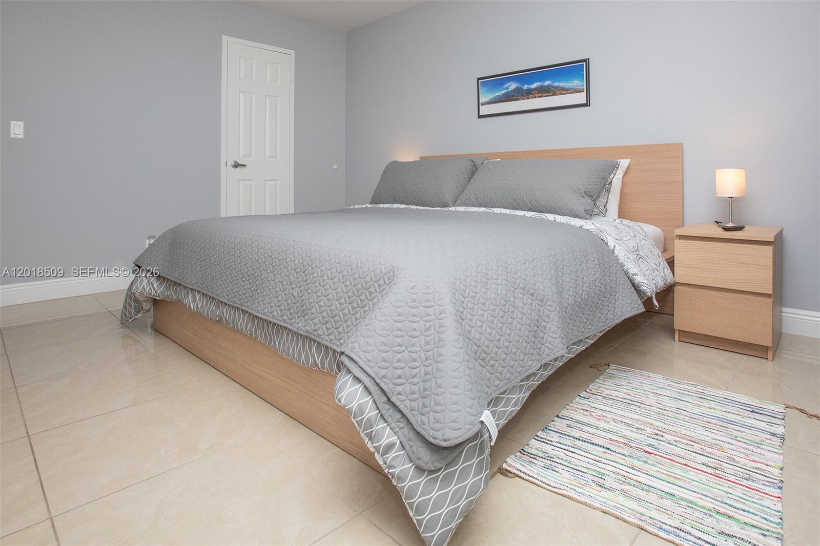 A12018509 Property Photo 23