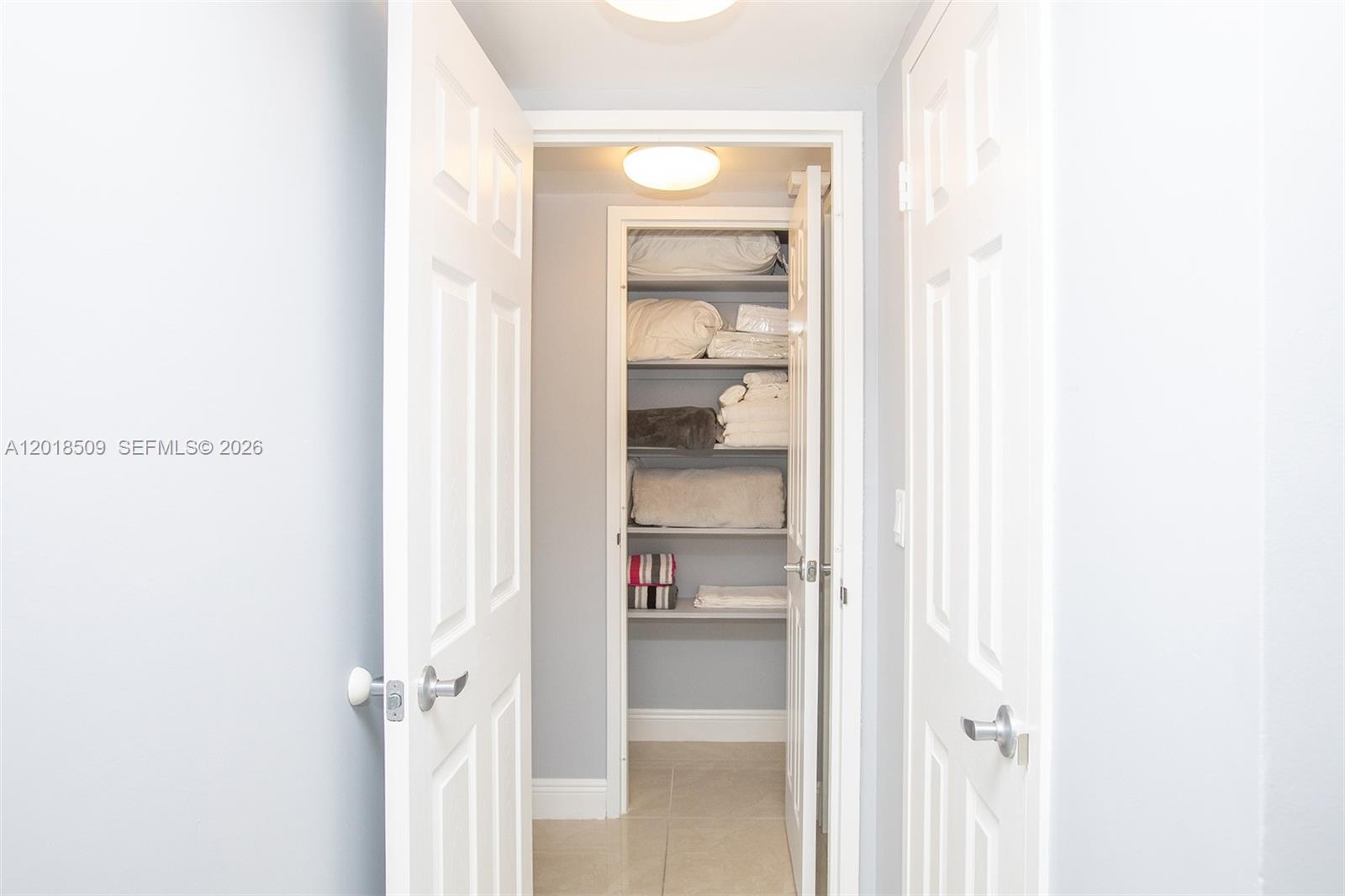 A12018509 Property Photo 35