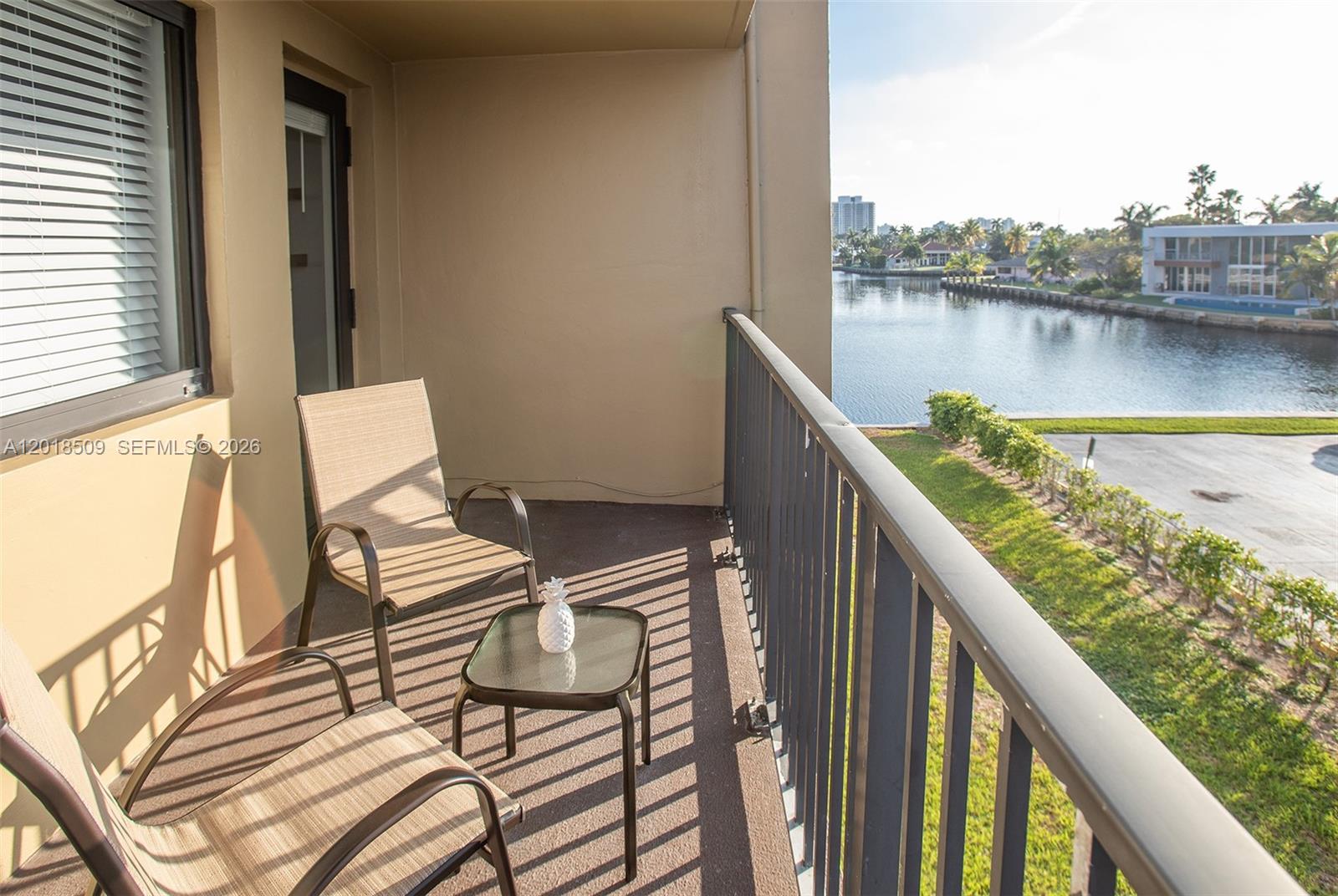 A12018509 Property Photo 37