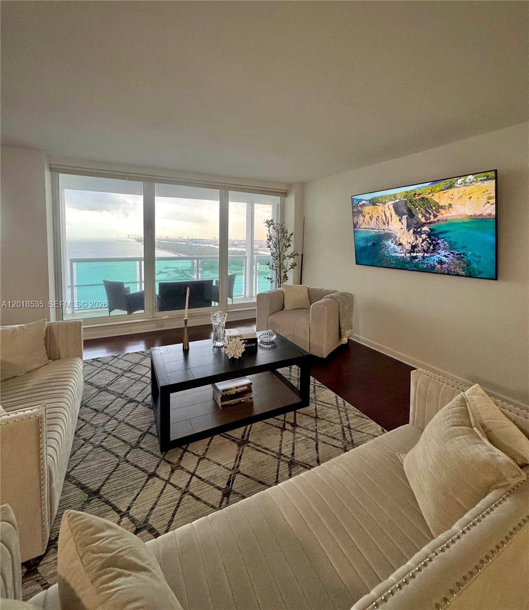 2100 S Ocean Lane 2308 Property Photo 4