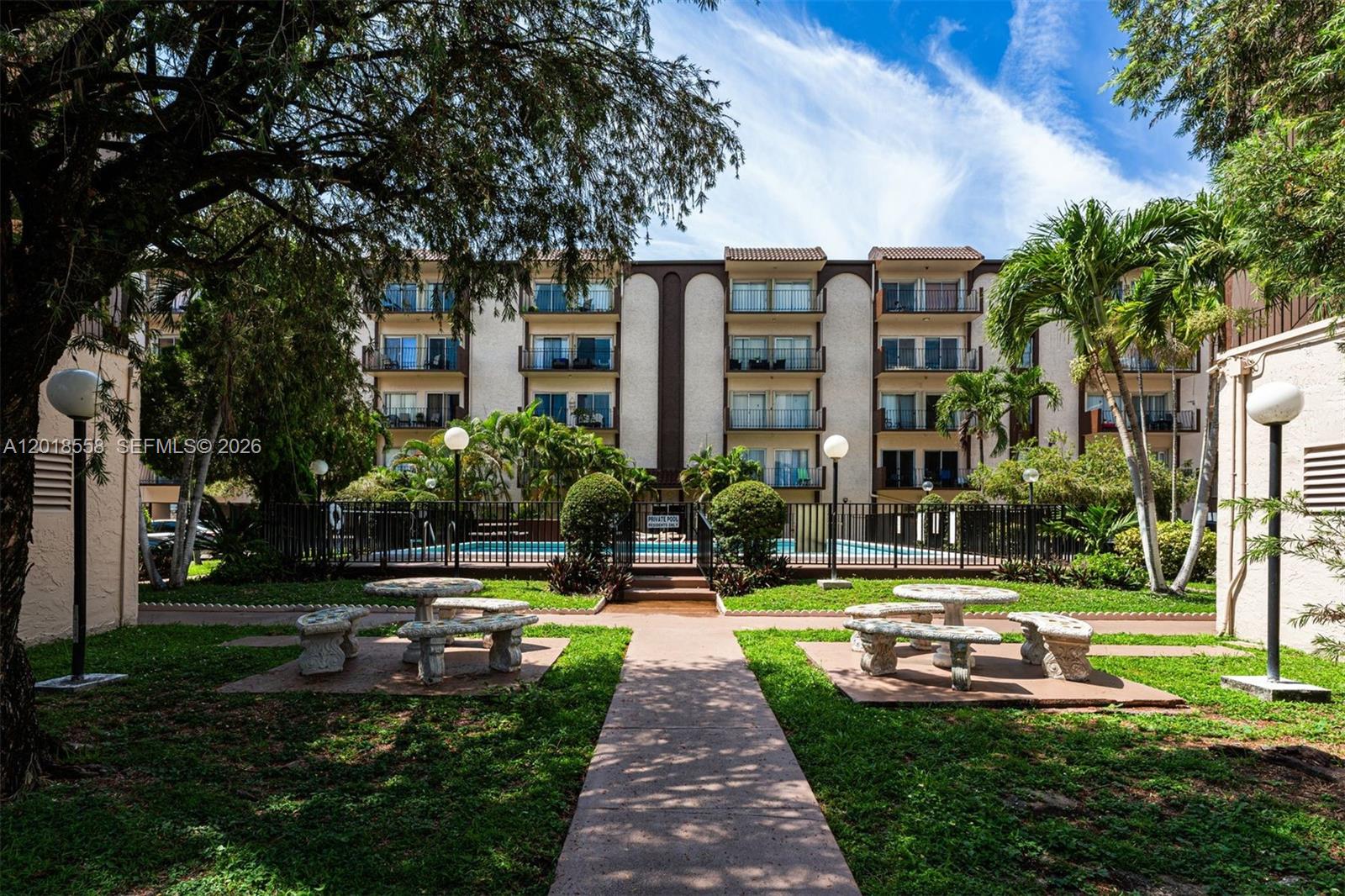 1950 W 54th Street 412