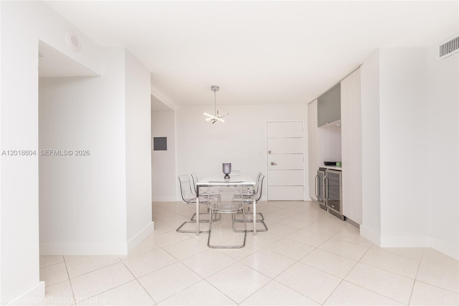 5555 Collins Avenue 9u Property Photo 7