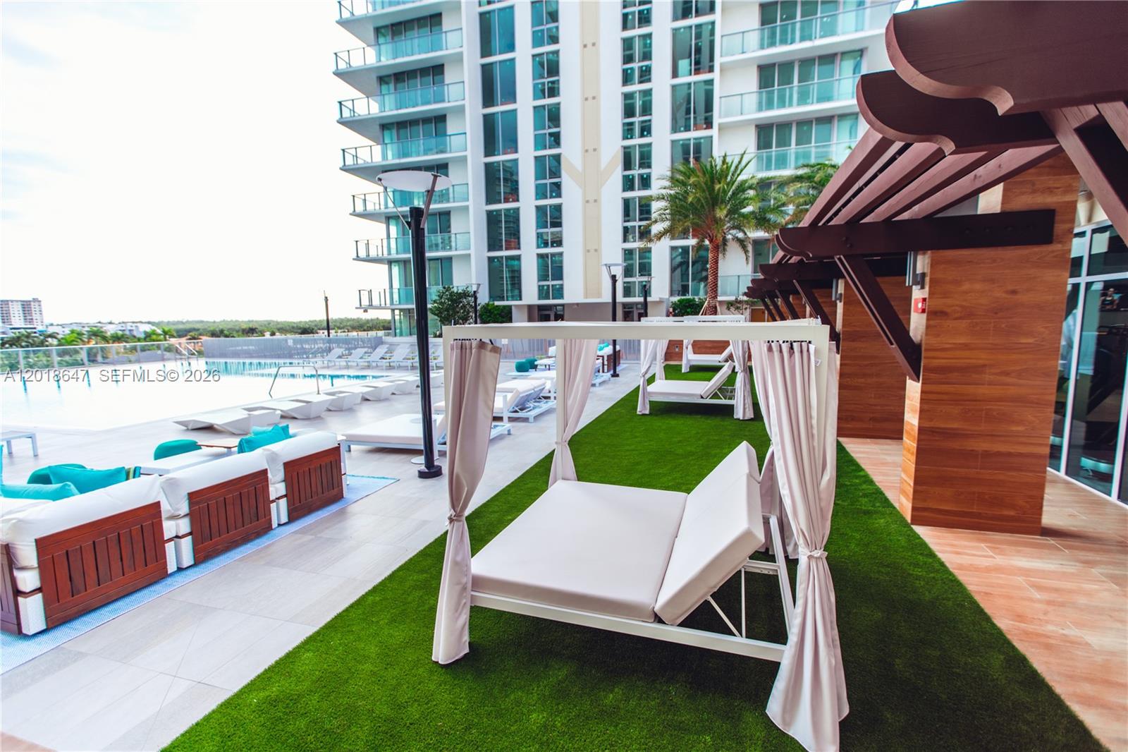 330 Sunny Isles Boulevard 5-1603 Property Photo 39