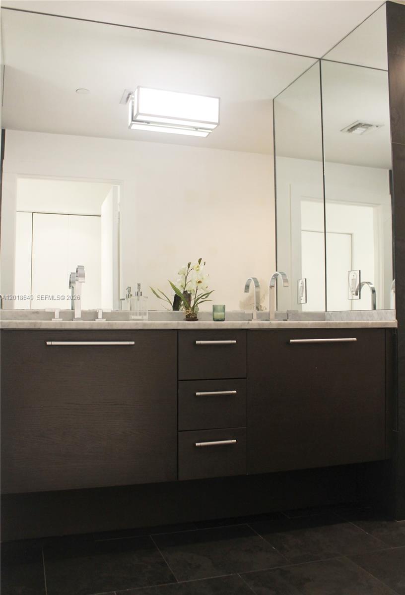 900 Biscayne Boulevard 3207 Property Photo 23