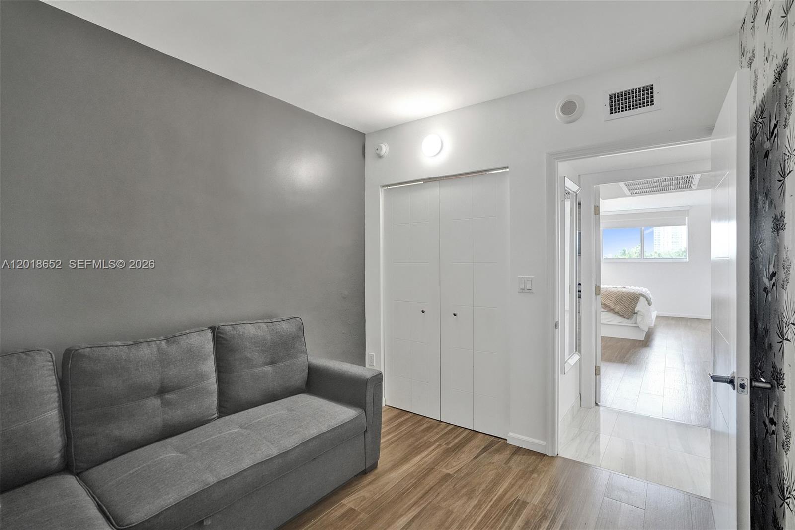 19370 Collins Avenue 426 Property Photo 31