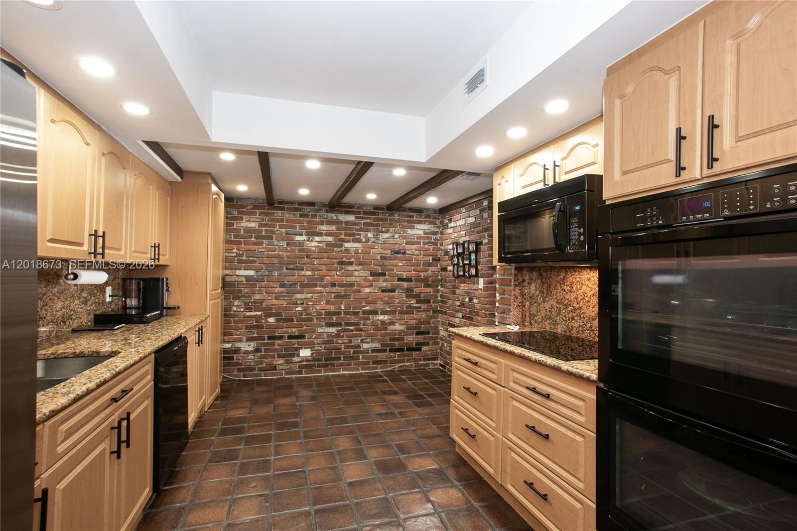 1800 Ne 114th Street 1207 Property Photo 18