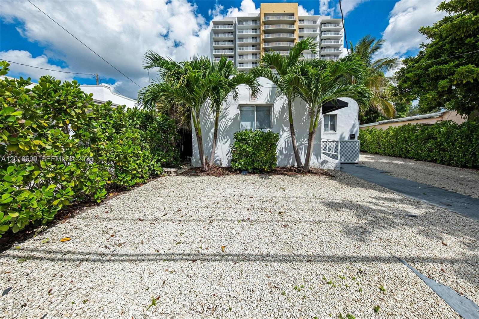 A12018699 Property Photo 8